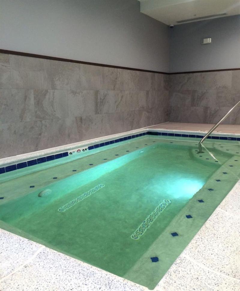 Wingate By Wyndham Hotel 3*